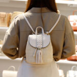 Korbtasche mit lederhenkel